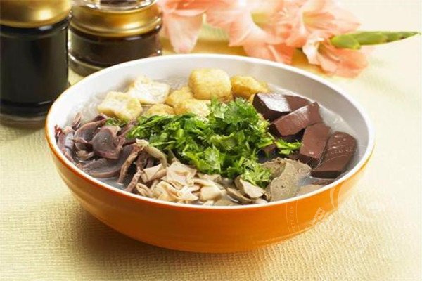 阁上阁鸭血粉丝汤
