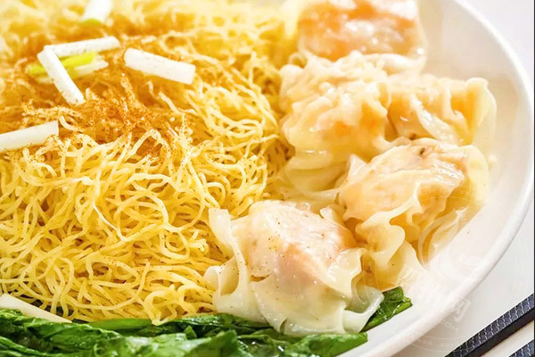 康仔港式云吞粉面加盟