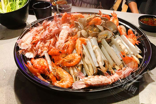 锅来锅往火锅派对海鲜火锅加盟优势
