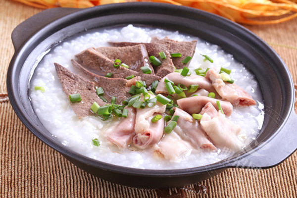 加盟阿公阿婆粥饼店