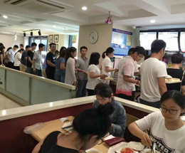 快吉客中式快餐加盟