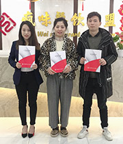 老街坊捞汁瀑布火锅加盟