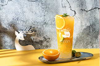 小鹿出茉鲜饮加盟