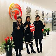 溢家鲜麻辣小海鲜加盟