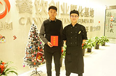鱼你相伴木桶鱼火锅加盟